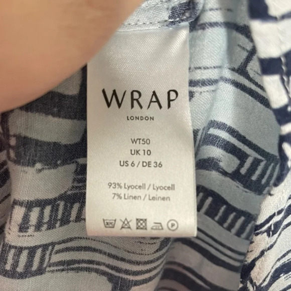 Wrap London Lyocell Linen Blend Top - Size 6 -‎ Blue Gray Print with Button-Down - Picture 7 of 7